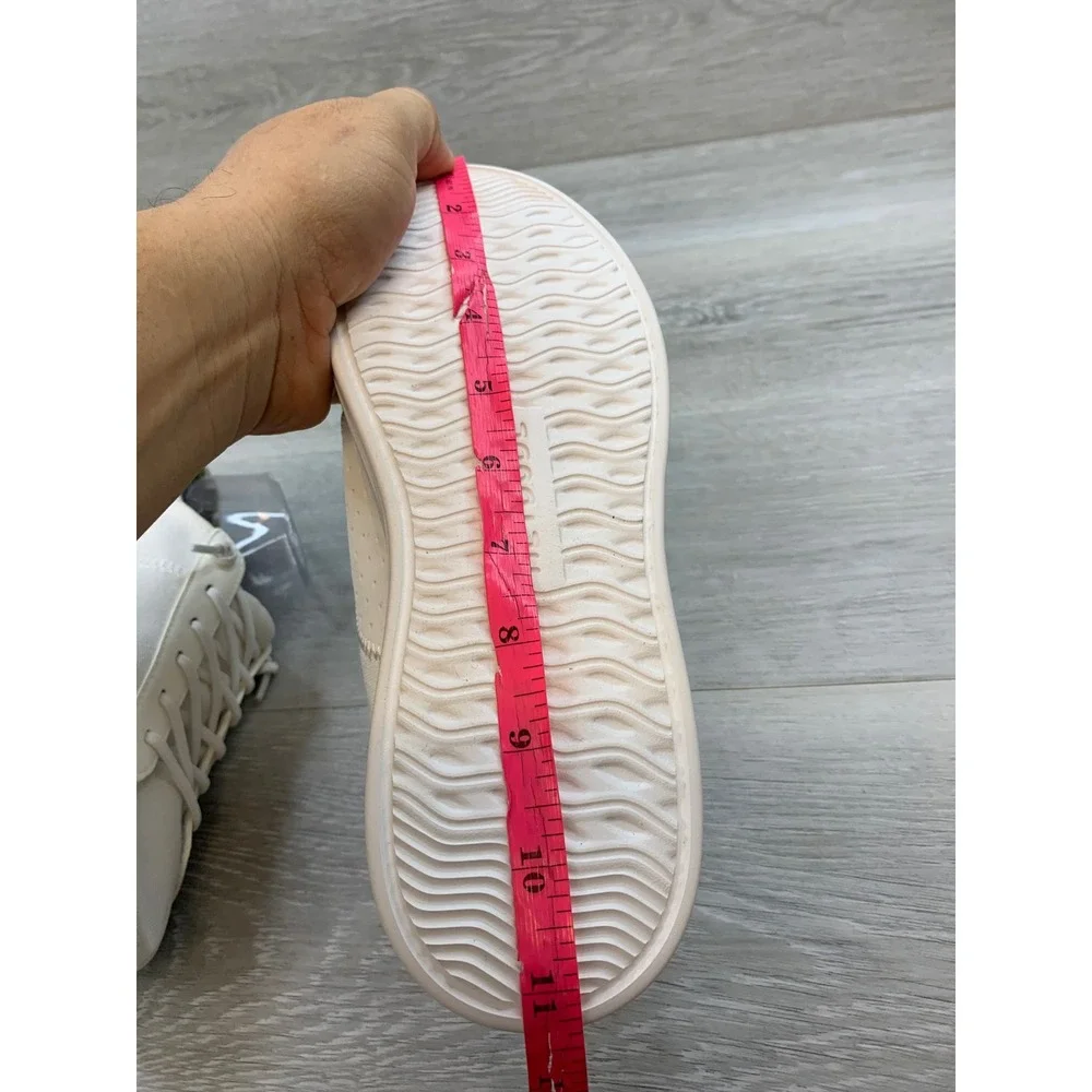 Hey Dude Karina Coconut White Canvas Sneakers Women's 8 Low Top Casual Shoes